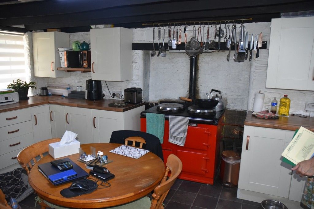 Property photo 2 of 26