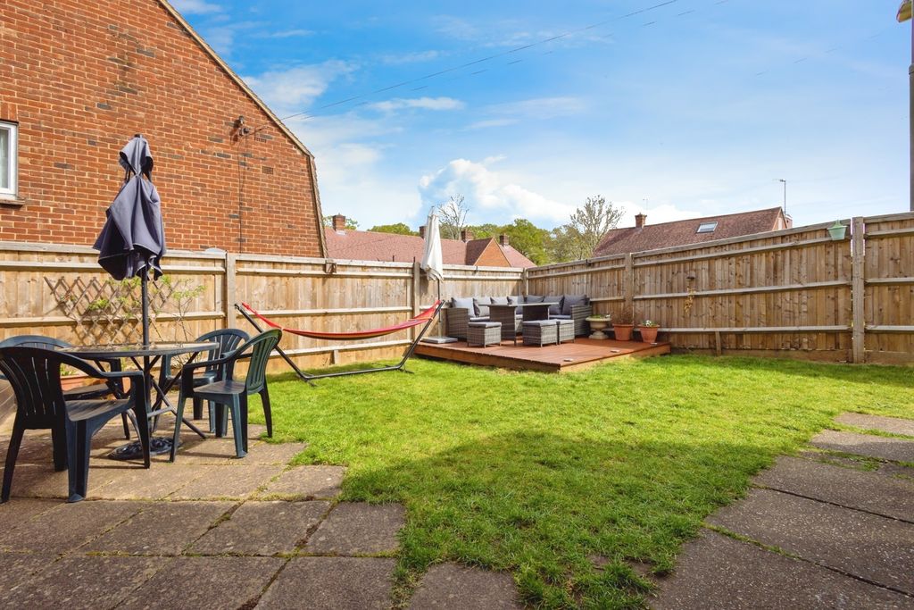 Property photo 2 of 17 Photo