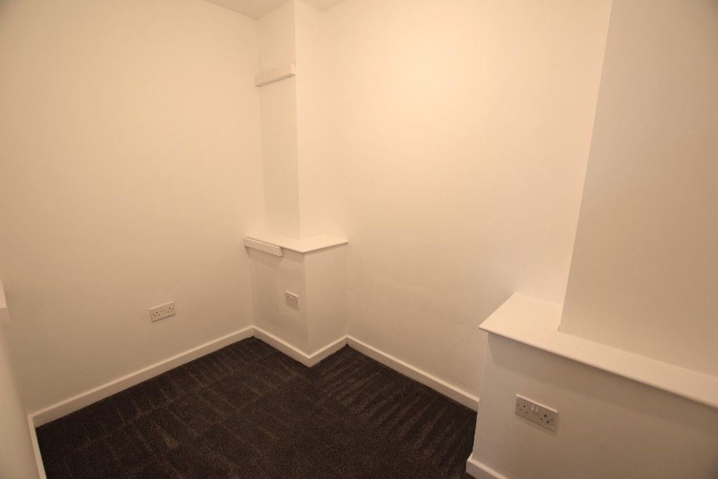Property photo 3 of 7 Study