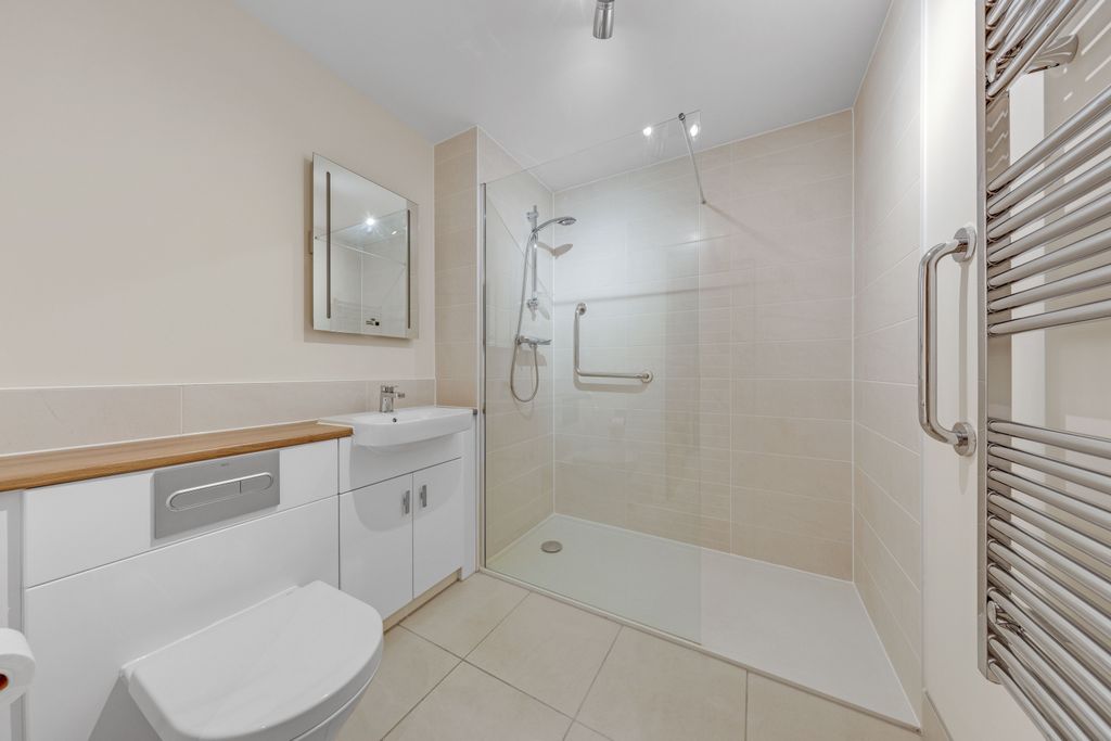 Property photo 2 of 9