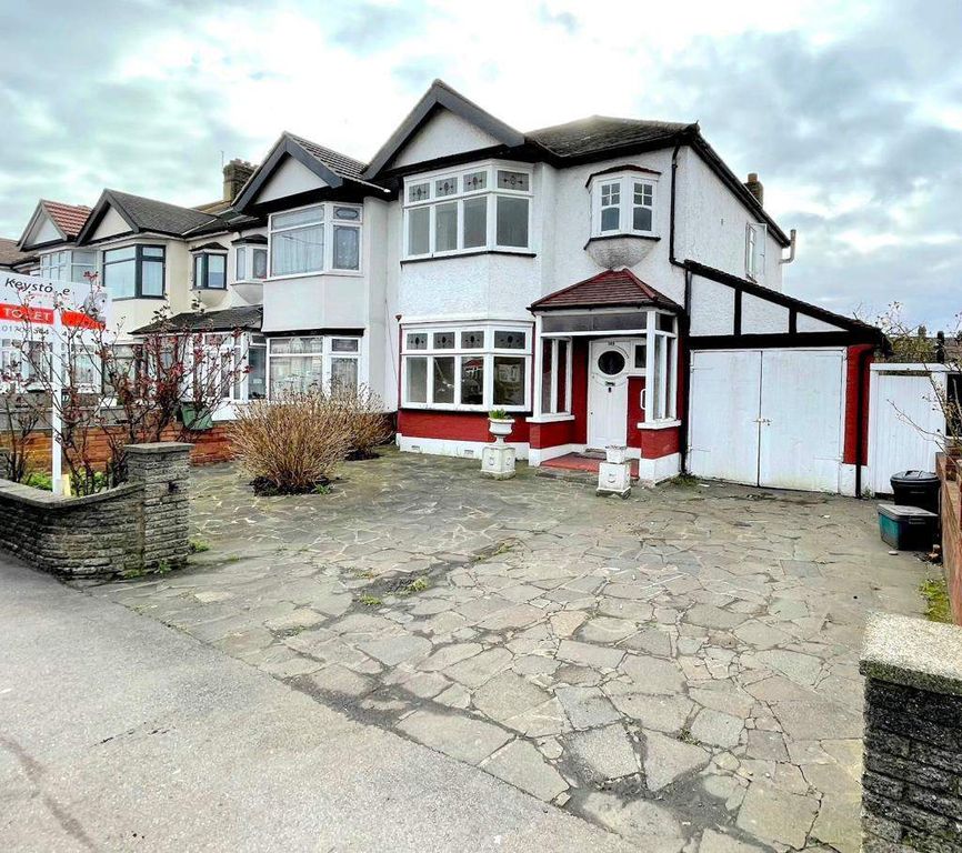 Property photo 1 of 9