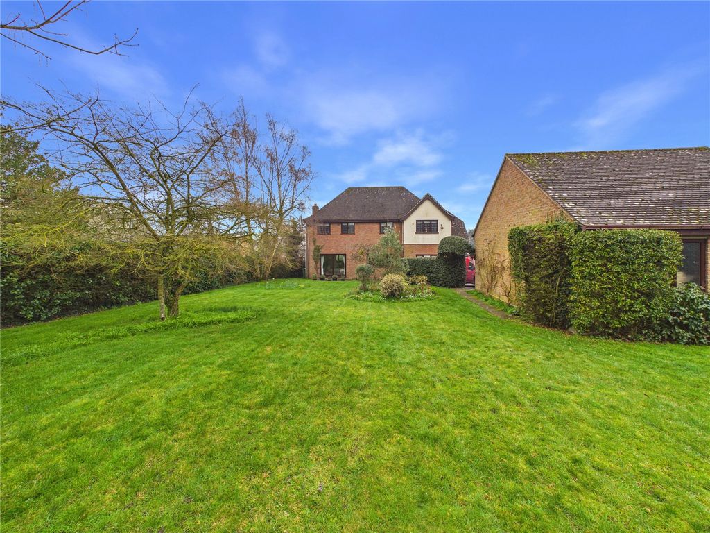 Property photo 3 of 19 Picture No. 03