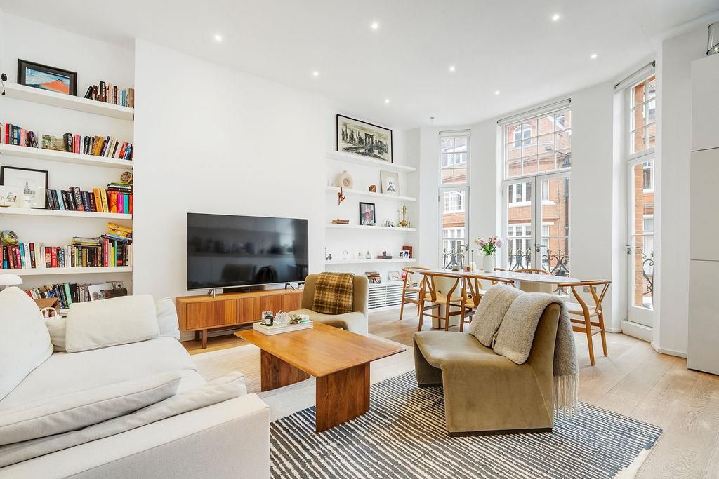 Property photo 2 of 14 Thackeryhouse7-1.Jpg