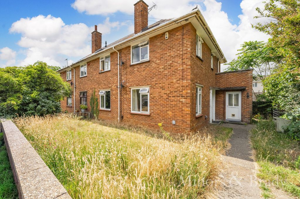 Property photo 1 of 10