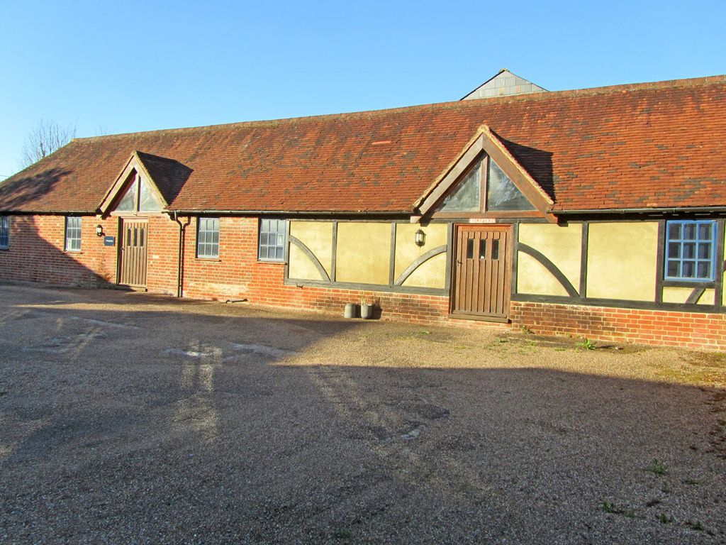 Property photo 2 of 11 Maple Barn, Buckham Hill