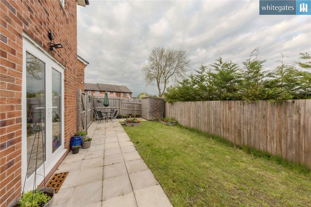 Property photo 2 of 16 Picture No. 14