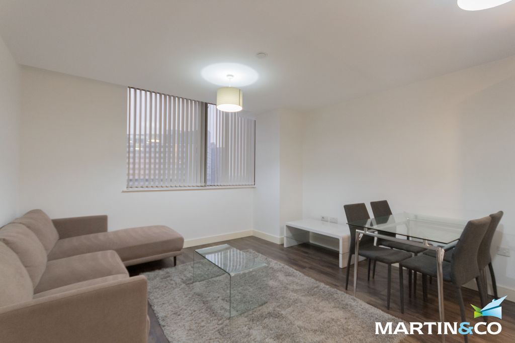 Property photo 2 of 11 4