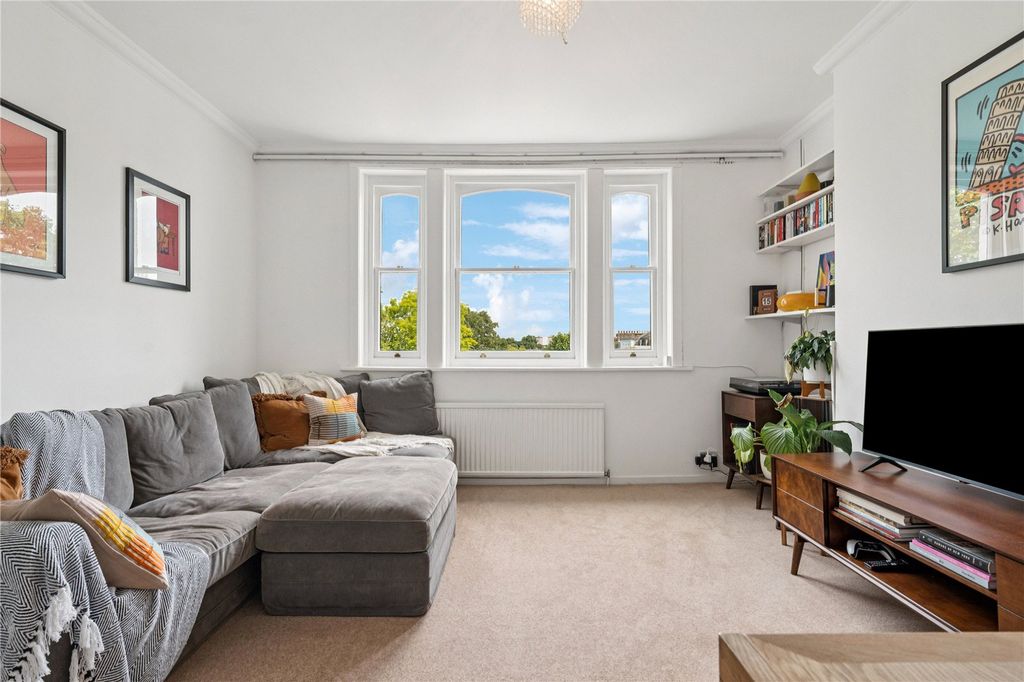 Property photo 3 of 10 Reception Room