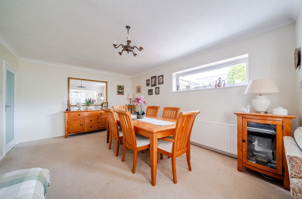 Property photo 3 of 20 1498512-10-6A6395...