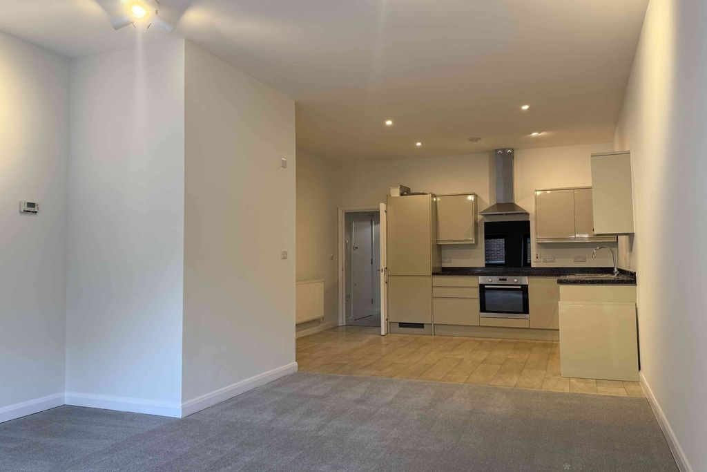 Property photo 3 of 6 Living Room Kitchen