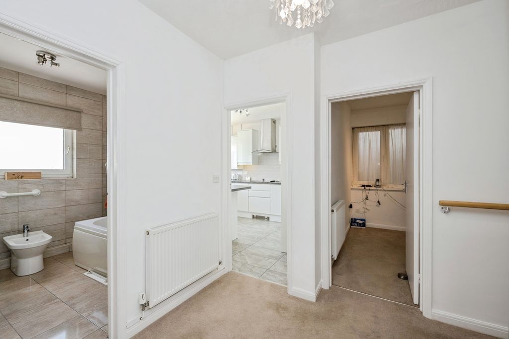 Additional image 7 of 2 bed bungalow for saleCoalbrook Road, Grovesend, Swansea SA4