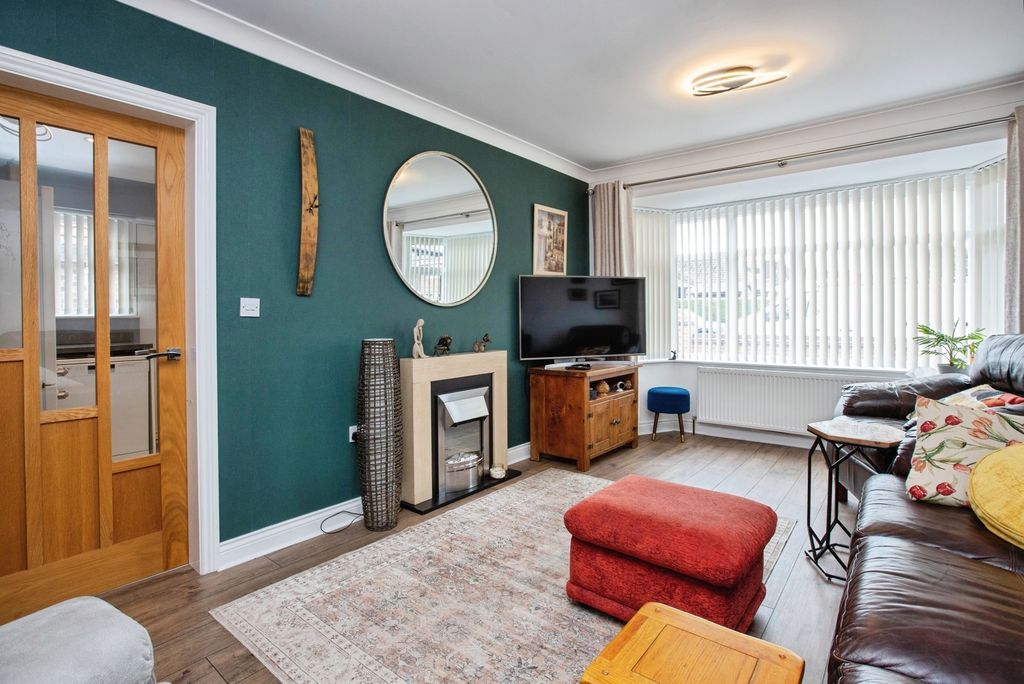 Property photo 2 of 16 Pbox-Img.Jpg