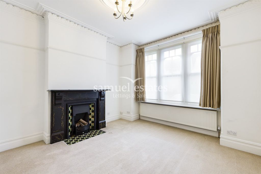 Property photo 3 of 13 Living Room