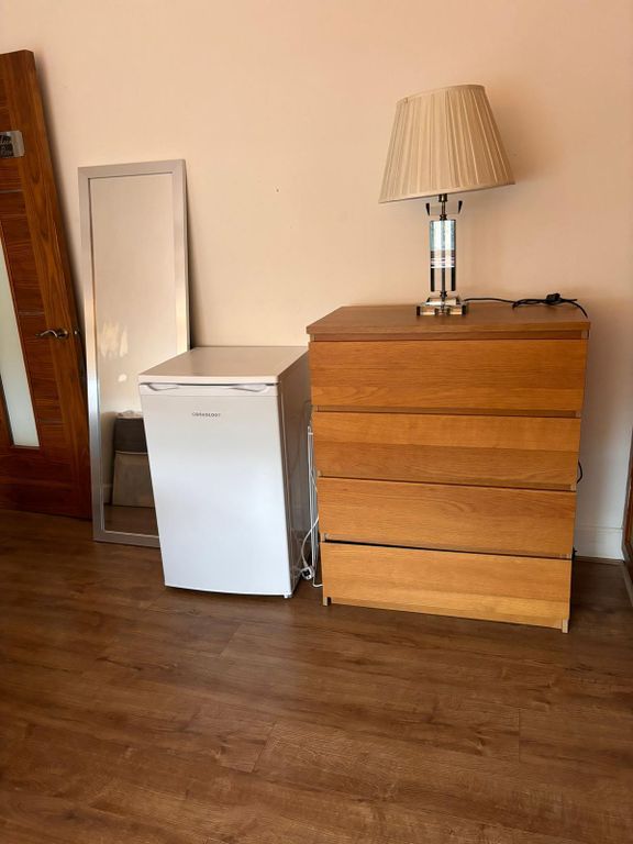 Property photo 2 of 5 126Eb95c-6Ac5-4242-9B2c-8d1955Ae612B