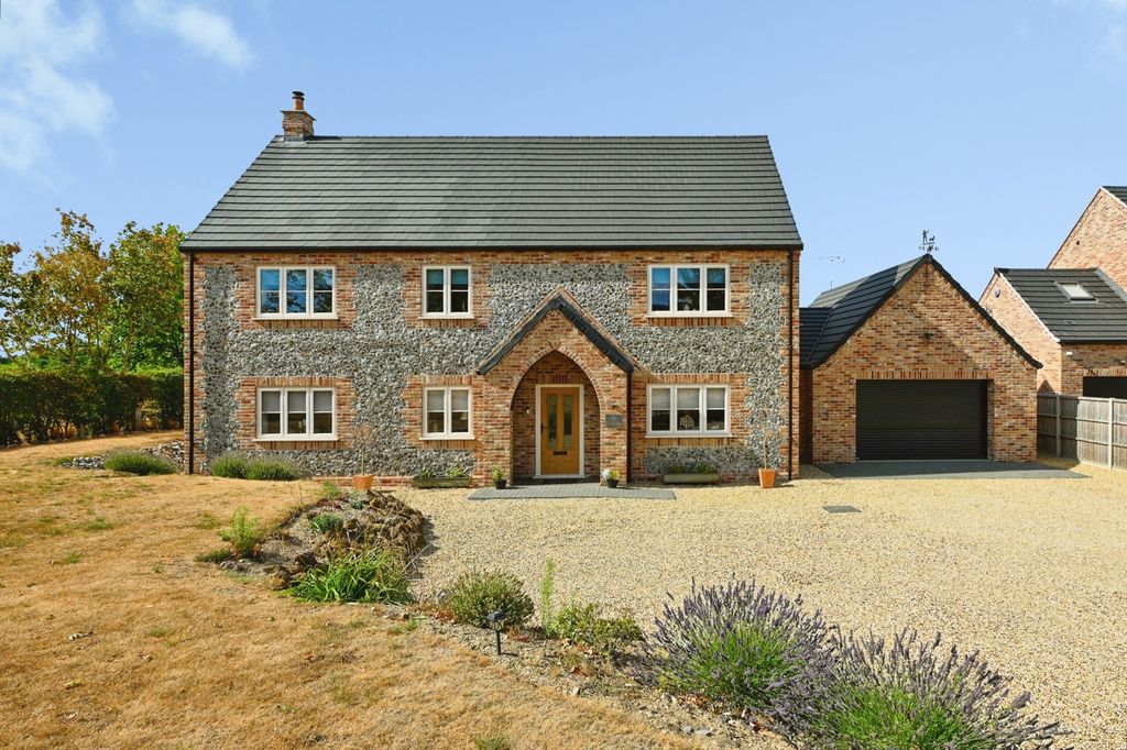 Property photo 1 of 35 Pbox-Img.Jpg
