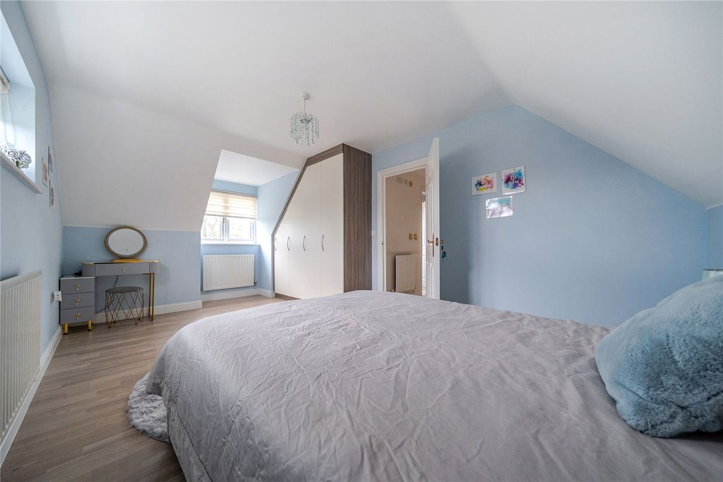 Additional image 50 of 6 bed country house for saleSandringham Drive, Dartford, Kent DA2