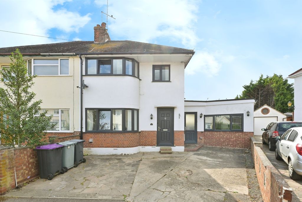 Property photo 1 of 16