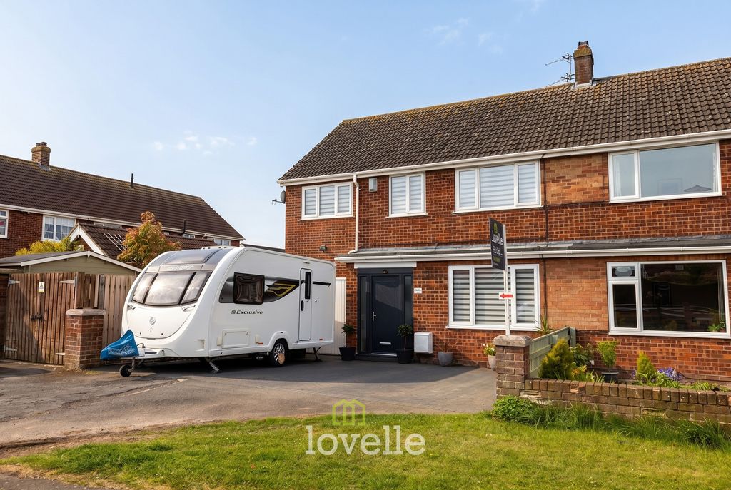 Property photo 1 of 38