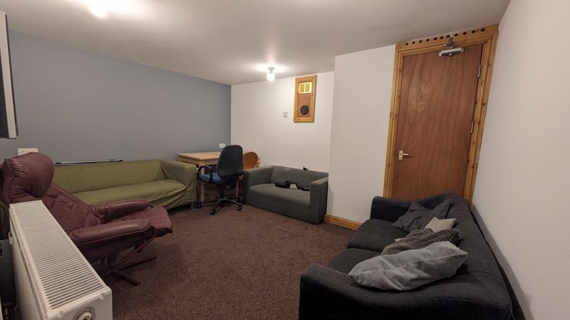 Property photo 2 of 10 Photo 10