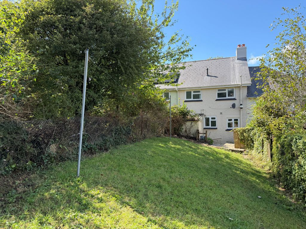 Property photo 3 of 7 6