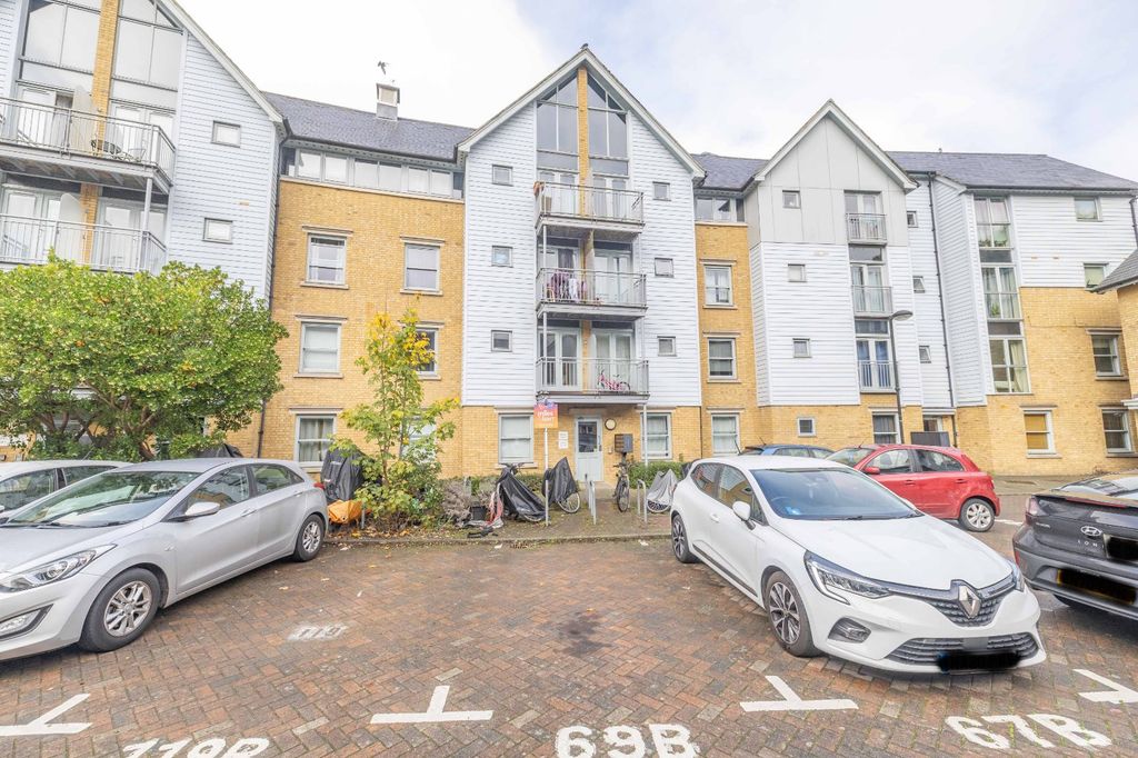 Property photo 1 of 8 Picture 1