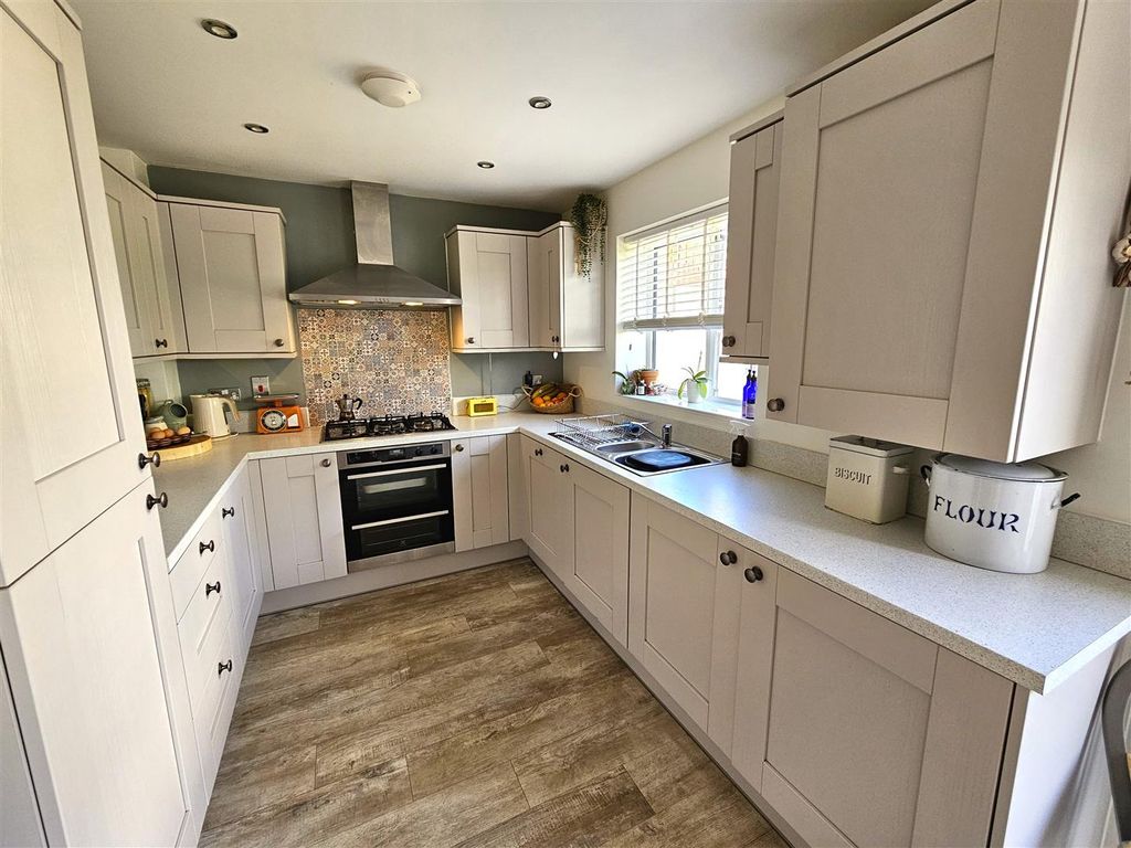 Property photo 3 of 30 Kitchen.Jpg