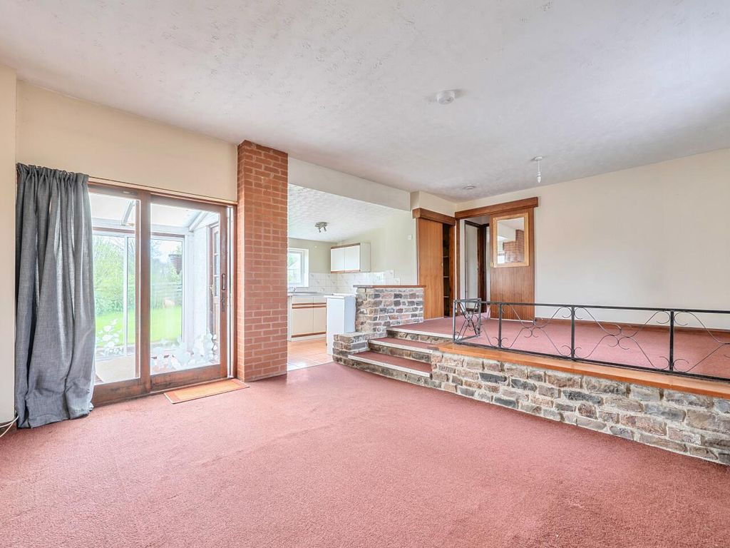 Property photo 3 of 17 1437475-1-69d76Ae60c8A3.Jpg