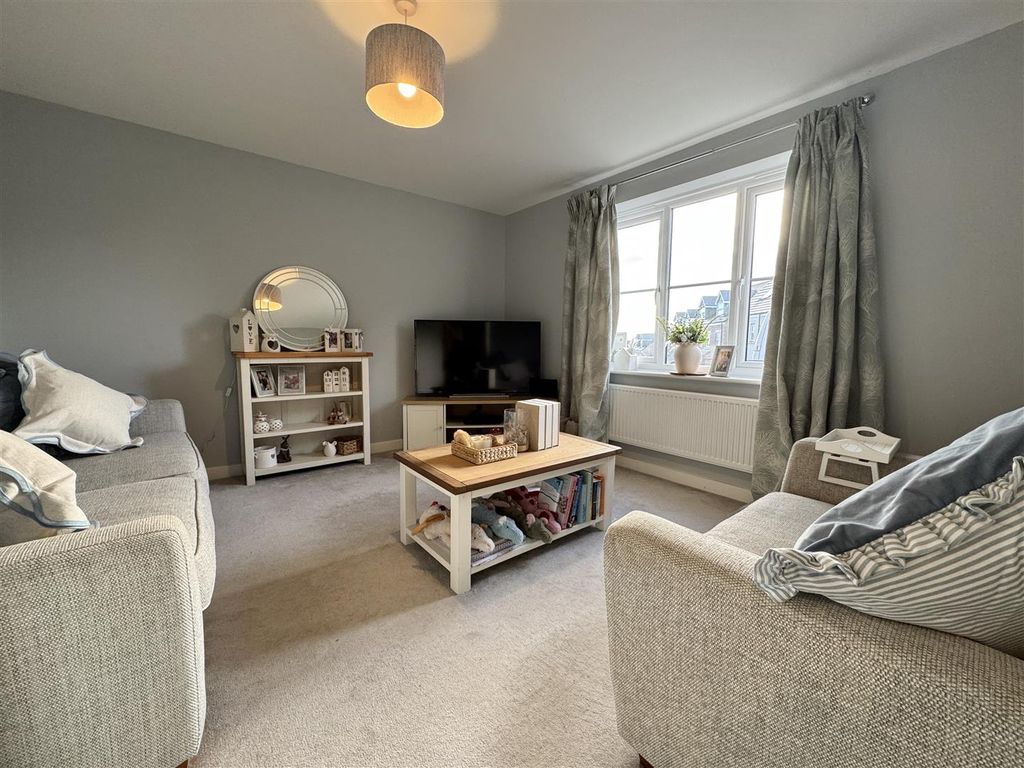 Property photo 2 of 18 Img_0947.Jpeg