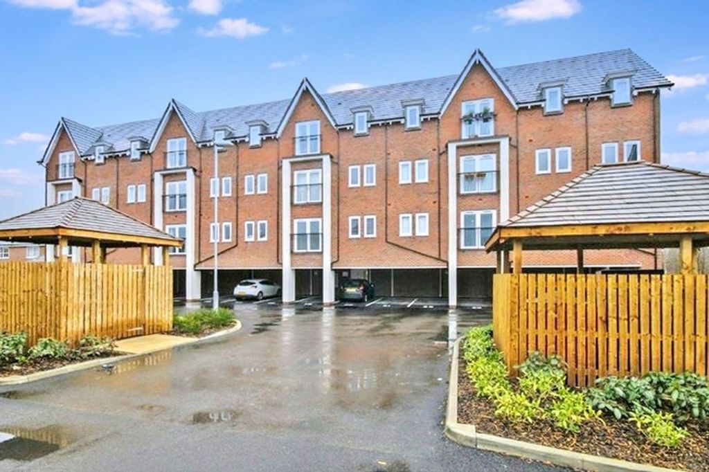 Property photo 1 of 7