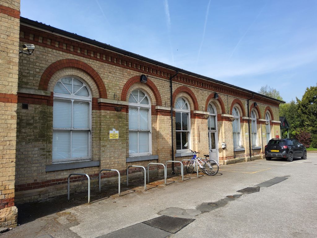 Property photo 1 of 4 Flexible Property Space