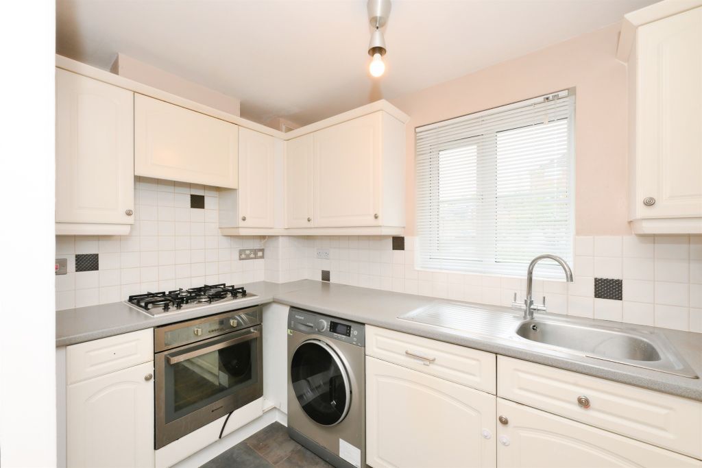 Property photo 3 of 16