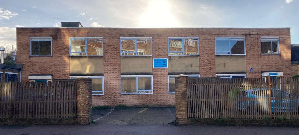 Property photo 1 of 15