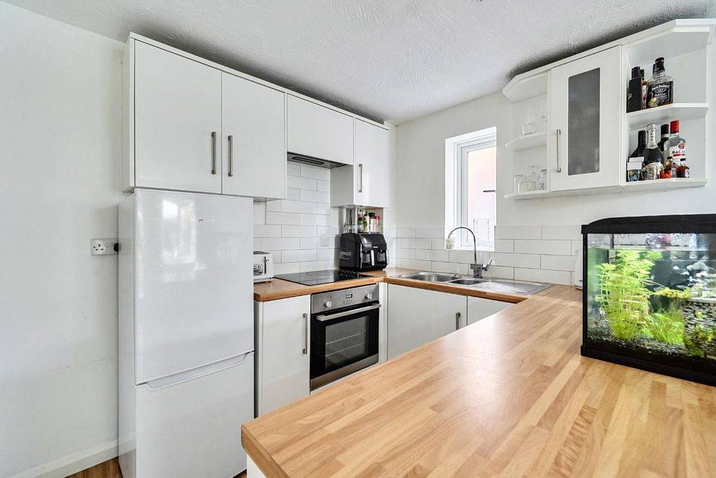 Property photo 2 of 13 1523998 (12).Jpg
