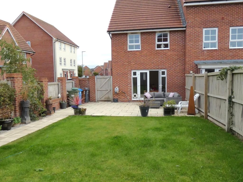 Property photo 2 of 15