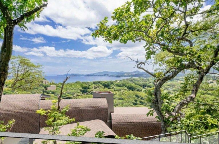 Property photo 2 of 30 <Alttext/>