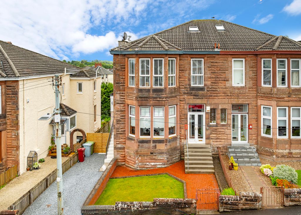 Property photo 1 of 47