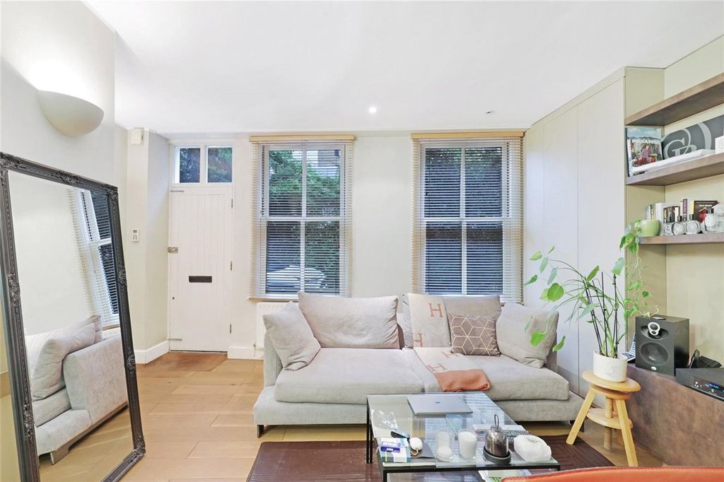 Property photo 2 of 12 Reception