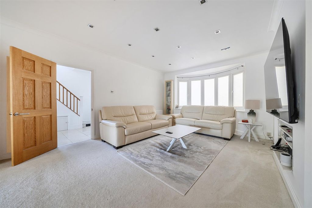 Property photo 3 of 18 1497302 (15).Jpg
