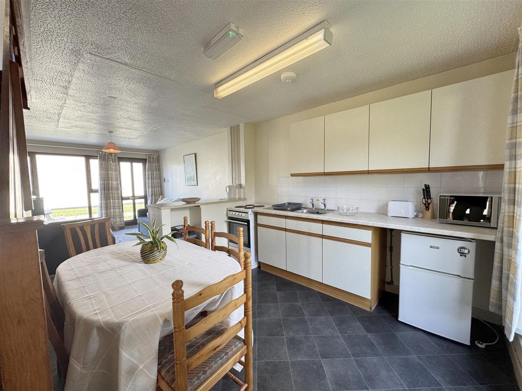 Property photo 2 of 13 Kitchen/Diner