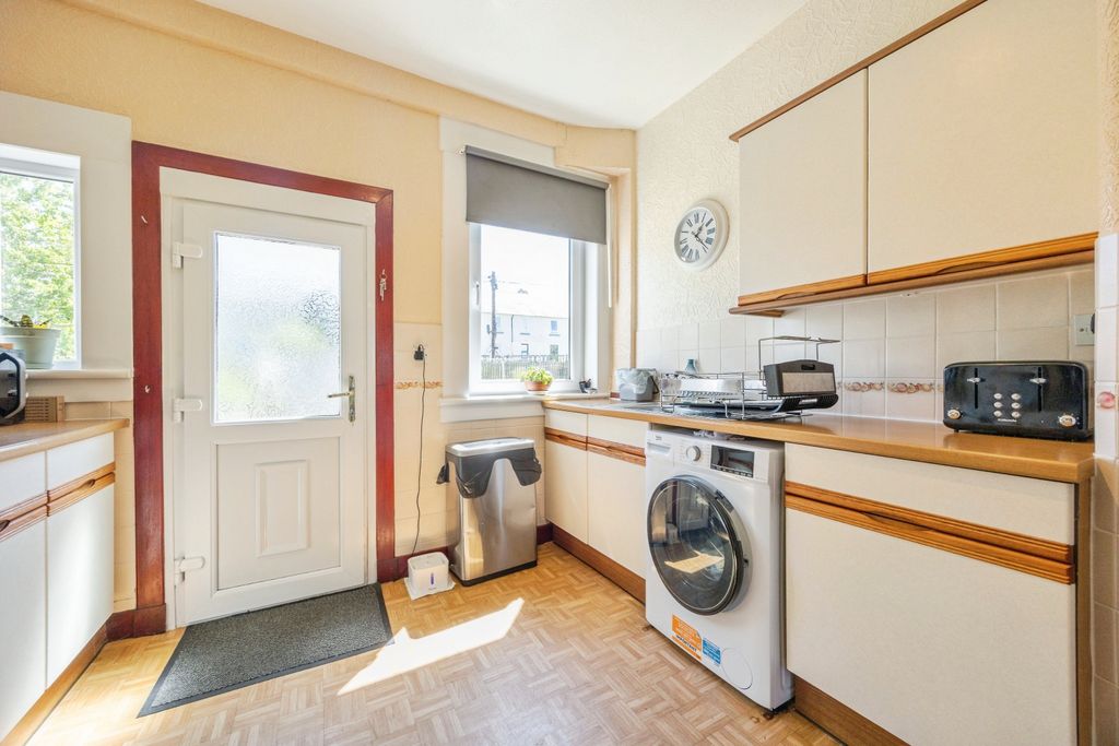 Additional image 7 of 3 bed flat for saleRosebery Crescent, Gorebridge EH23