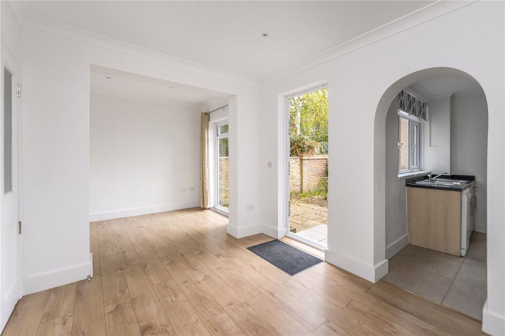 Property photo 3 of 14 Picture No. 14