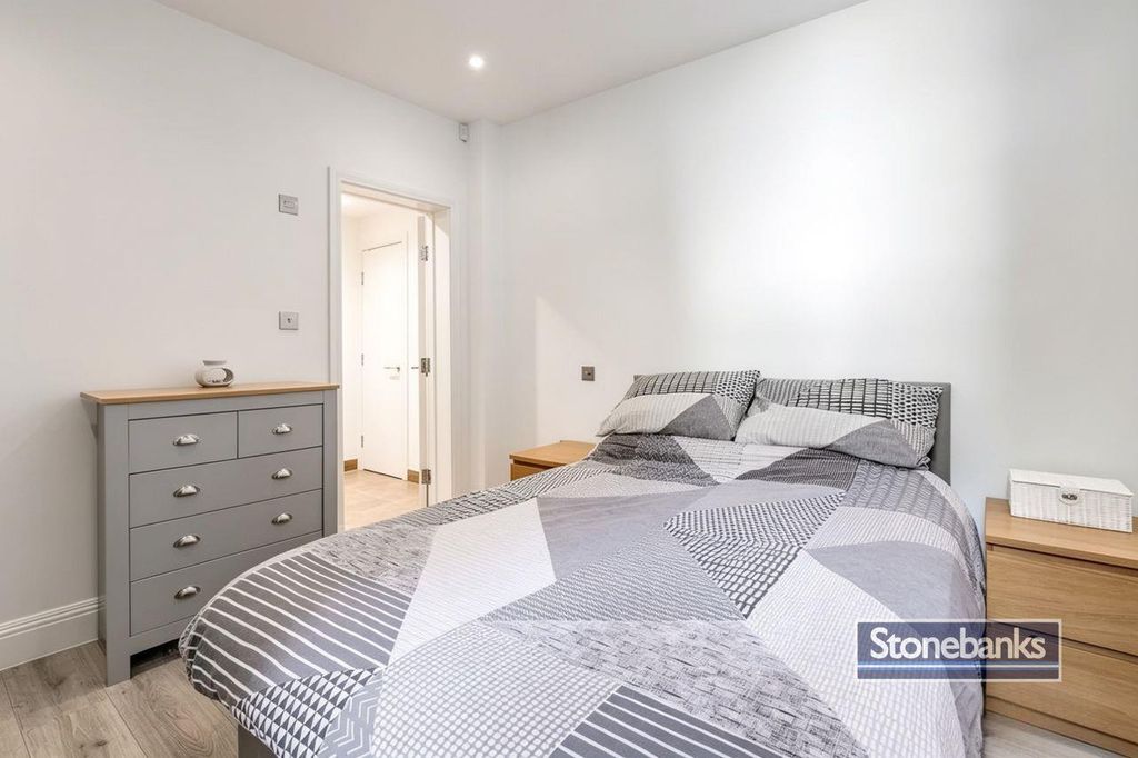 Property photo 3 of 5 A35Bd634-3872-4Bc1-A49E-A520A19c532c.Jpg