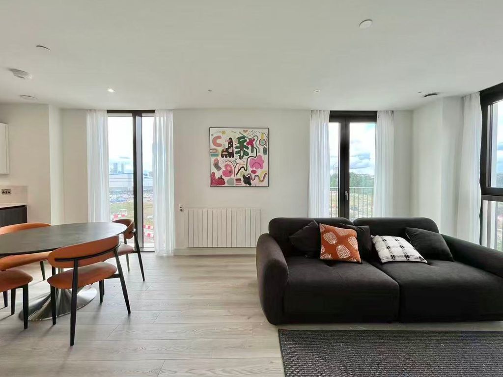 Property photo 1 of 27