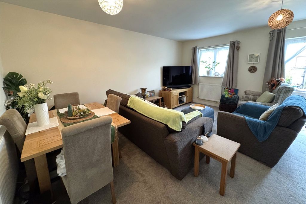 Property photo 2 of 10 Picture No. 01