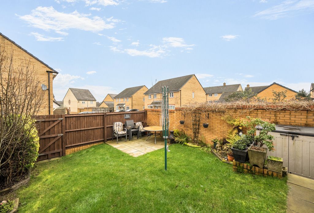 Property photo 3 of 20 1410450-3-698B2d4...