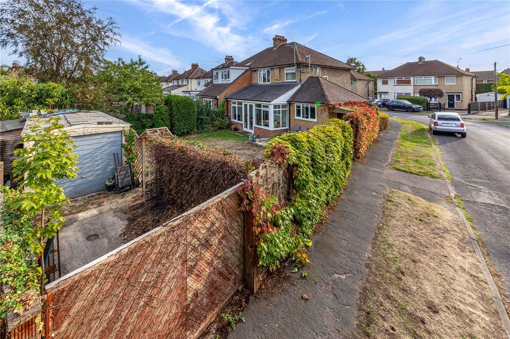 Property photo 2 of 18 Picture No. 30