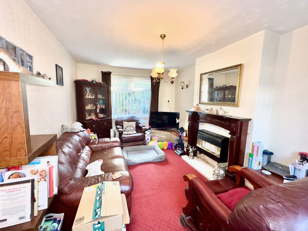 Property photo 2 of 24