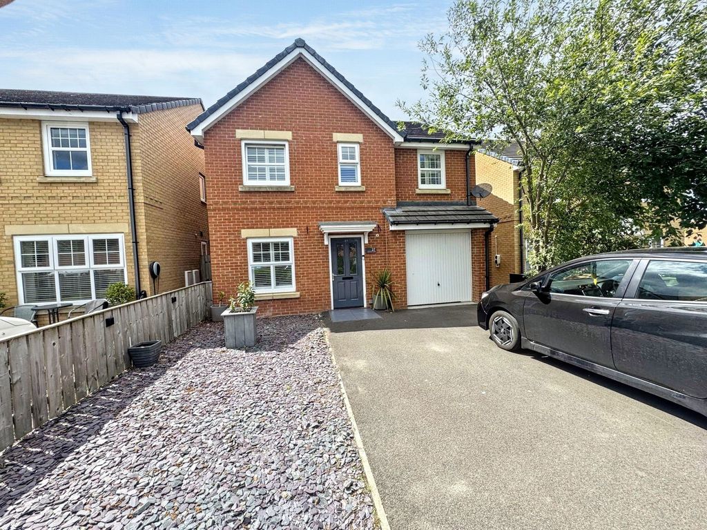 Property photo 1 of 26