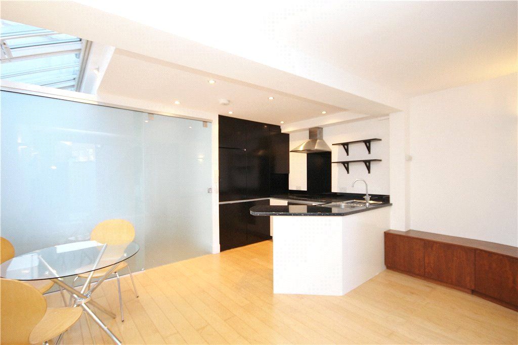 Property photo 2 of 9 Reception/Kitchen