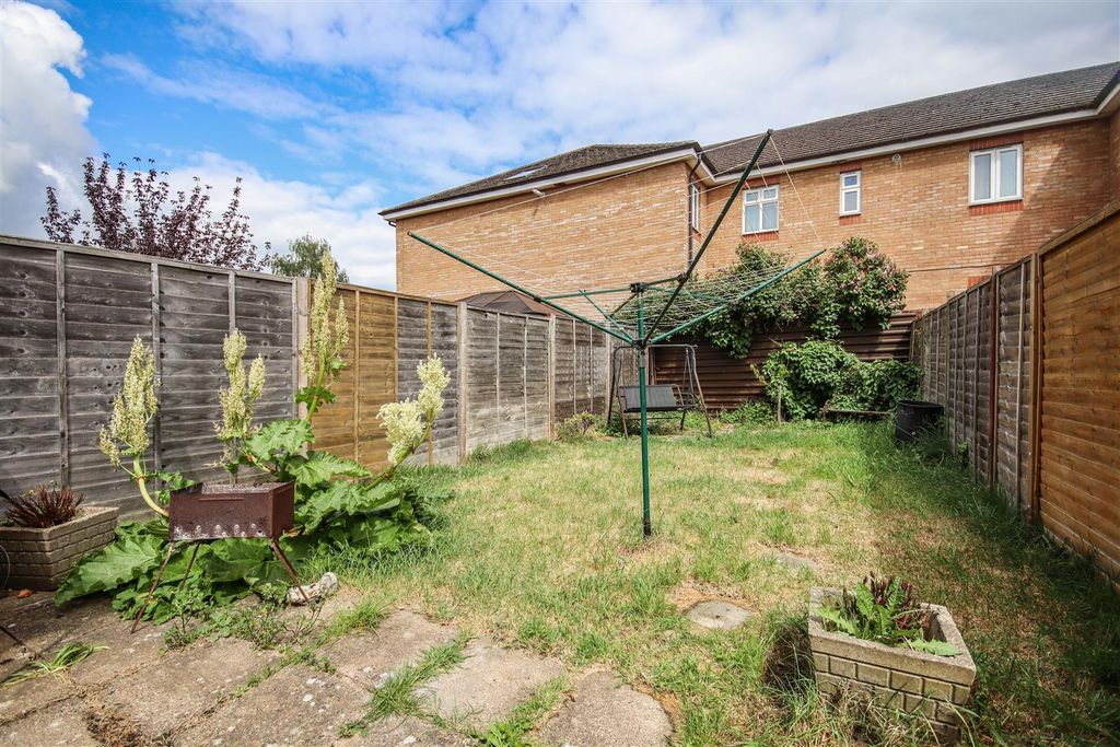 Property photo 3 of 8 Img_5210.Jpg